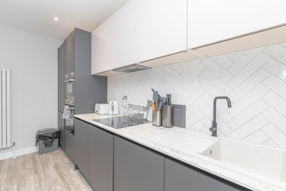 Bloomsaway Seafront One Bedroom Bn133duk01 Apartment Brighton
